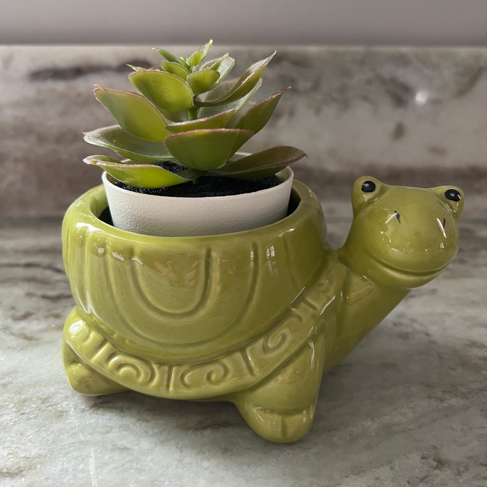 Tillie the Turtle ceramic animal planter